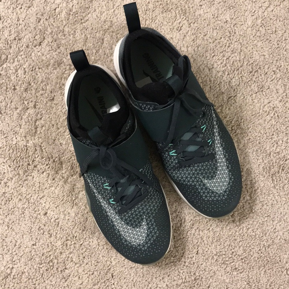 Nike Zoom Training Shoes Size 7